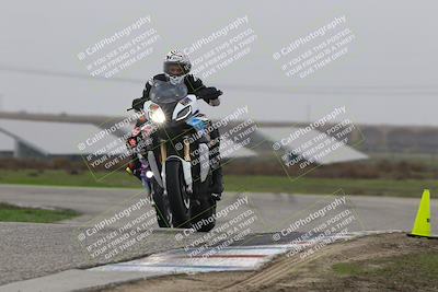 media/Nov-29-2025-TrackDaz (Sat) [[10ae2d9bce]]/A Group/Session 4 (Wheelie Bump)/